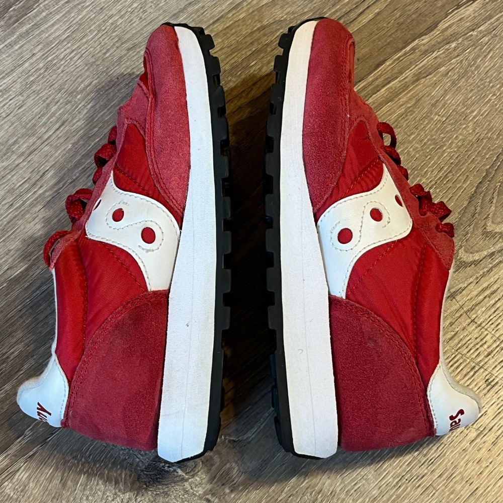 Saucony Jazz Low Pro Womens Red‎ White Retro Sneakers 1044-151 Size 5